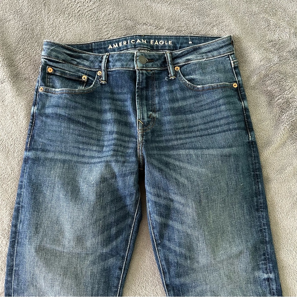 AE Slim Straight Jeans